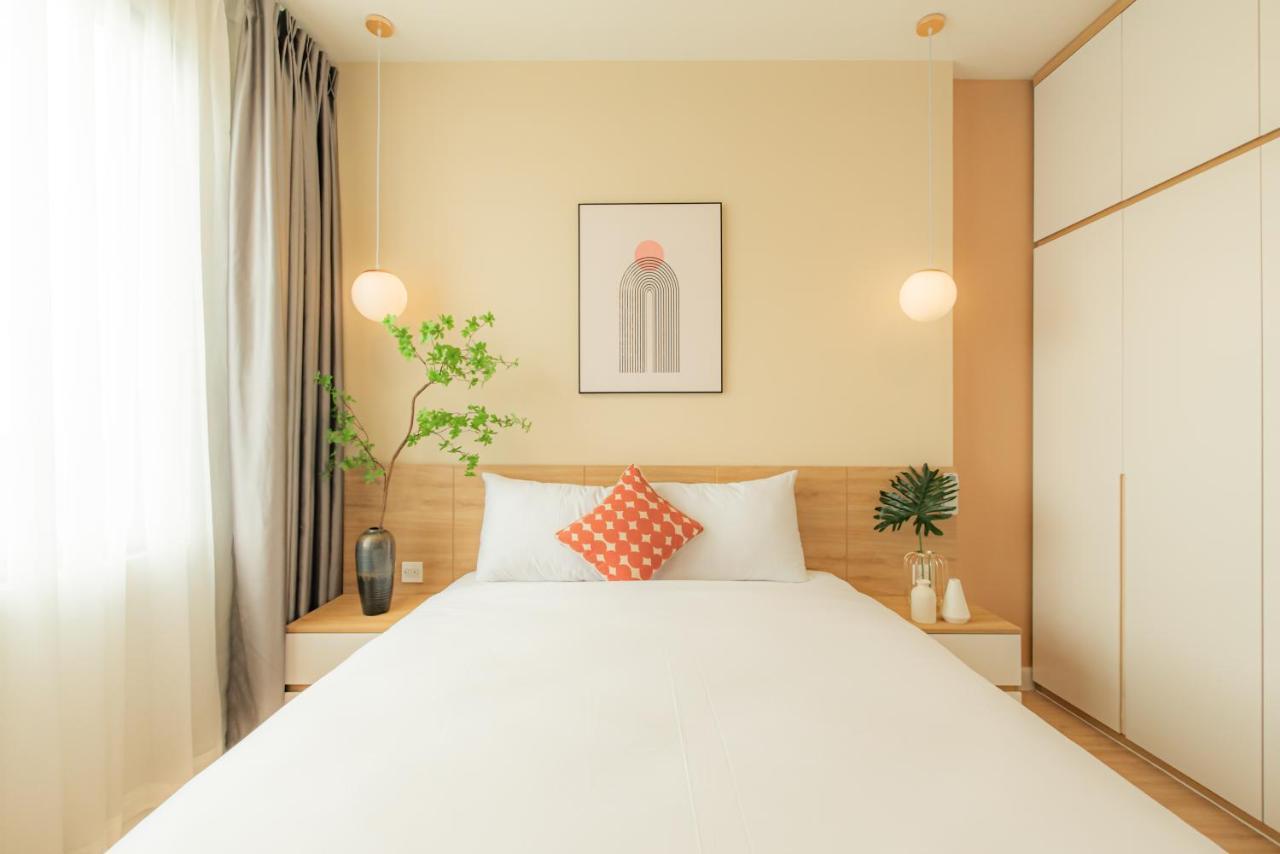 9Trip Stay In Soho Residence - 3 Bedrooms Apartment In District 1, Next To Bui Vien Walking Street - Free Saigon Nightlife Walking Tour Cidade de Ho Chi Minh Exterior foto
