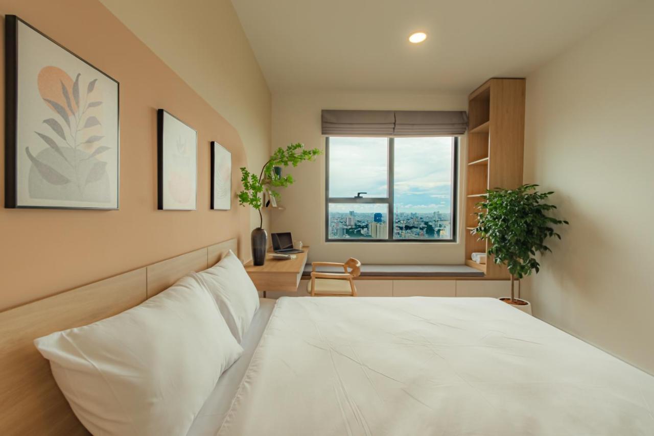9Trip Stay In Soho Residence - 3 Bedrooms Apartment In District 1, Next To Bui Vien Walking Street - Free Saigon Nightlife Walking Tour Cidade de Ho Chi Minh Exterior foto