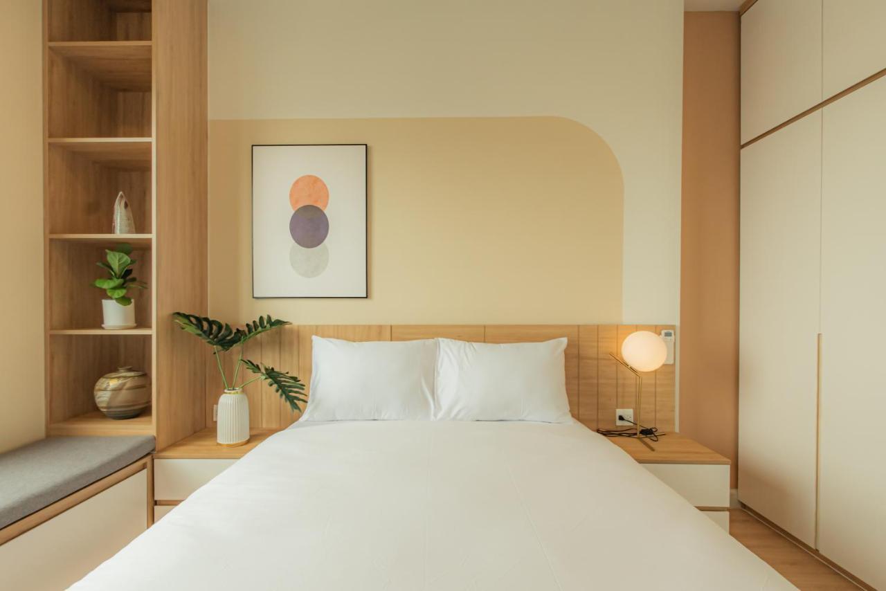 9Trip Stay In Soho Residence - 3 Bedrooms Apartment In District 1, Next To Bui Vien Walking Street - Free Saigon Nightlife Walking Tour Cidade de Ho Chi Minh Exterior foto