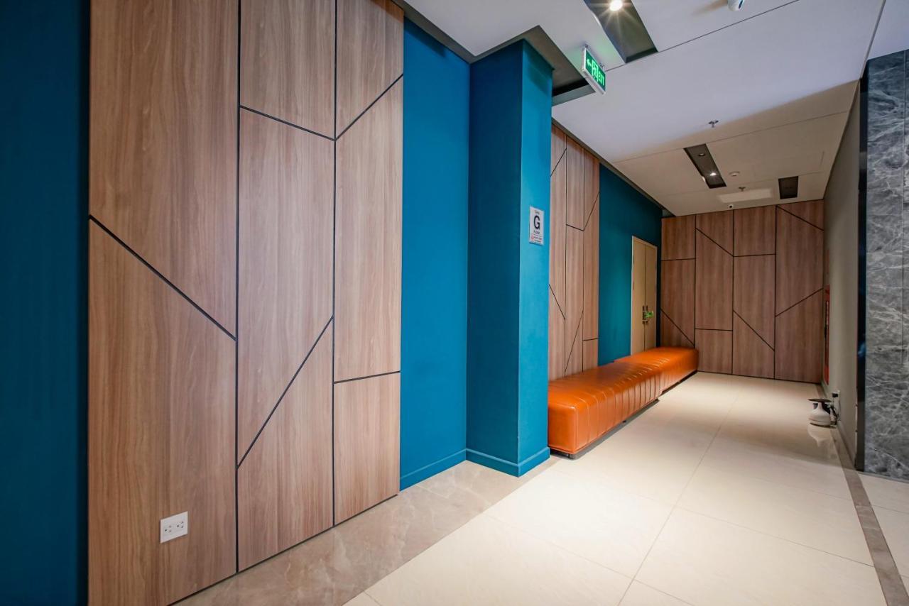 9Trip Stay In Soho Residence - 3 Bedrooms Apartment In District 1, Next To Bui Vien Walking Street - Free Saigon Nightlife Walking Tour Cidade de Ho Chi Minh Exterior foto