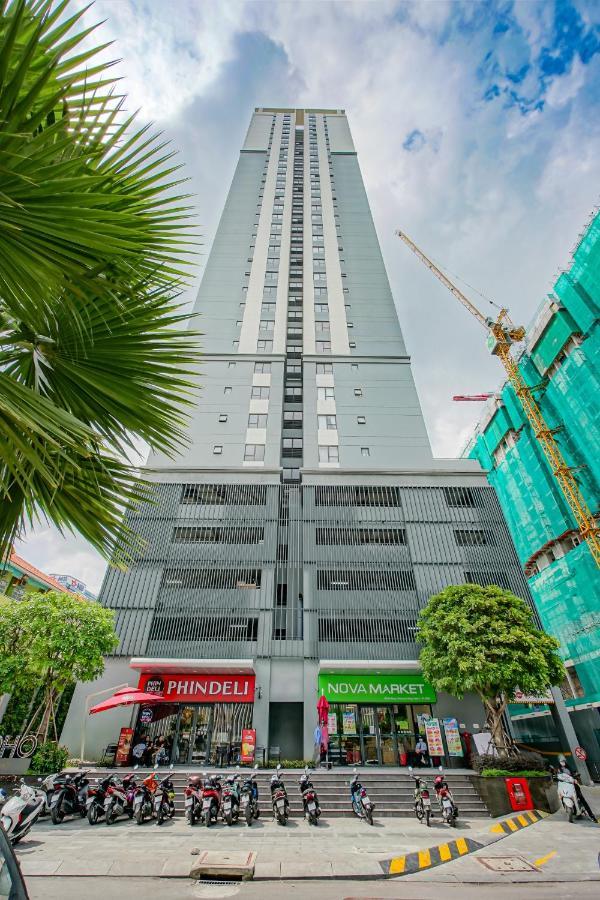 9Trip Stay In Soho Residence - 3 Bedrooms Apartment In District 1, Next To Bui Vien Walking Street - Free Saigon Nightlife Walking Tour Cidade de Ho Chi Minh Exterior foto